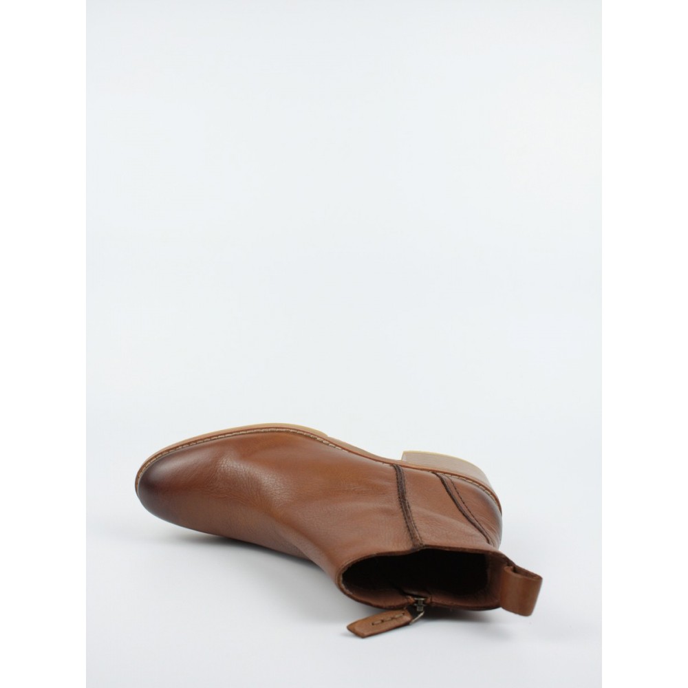 ΓΥΝΑΙΚΕΙΟ ΜΠΟΤΑΚΙ CLARKS COLOGNE ZIP 26161485 ΤΑΜΠΑ ΔΕΡΜΑ ΓΥΝΑΙΚΕΙΟ ΜΠΟΤΑΚΙ CLARKS COLOGNE ZIP 26161485 ΤΑΜΠΑ ΔΕΡΜΑ