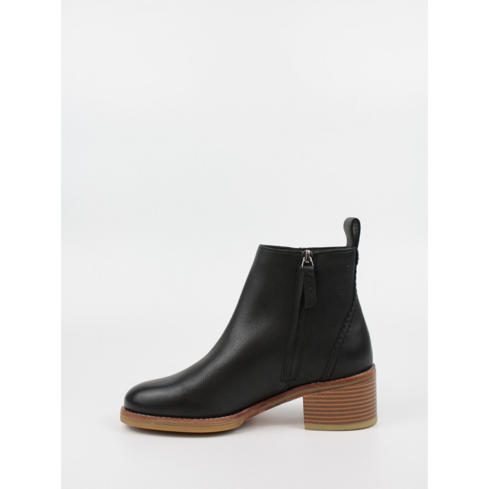 Γυναικείο Μποτάκι Clarks Cologne Zip 26161491 Μαύρο Δέρμα Γυναικείο Μποτάκι Clarks Cologne Zip 26161491 Μαύρο Δέρμα