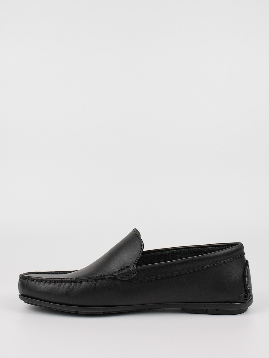 Men's Moccasin C42 Black Leather