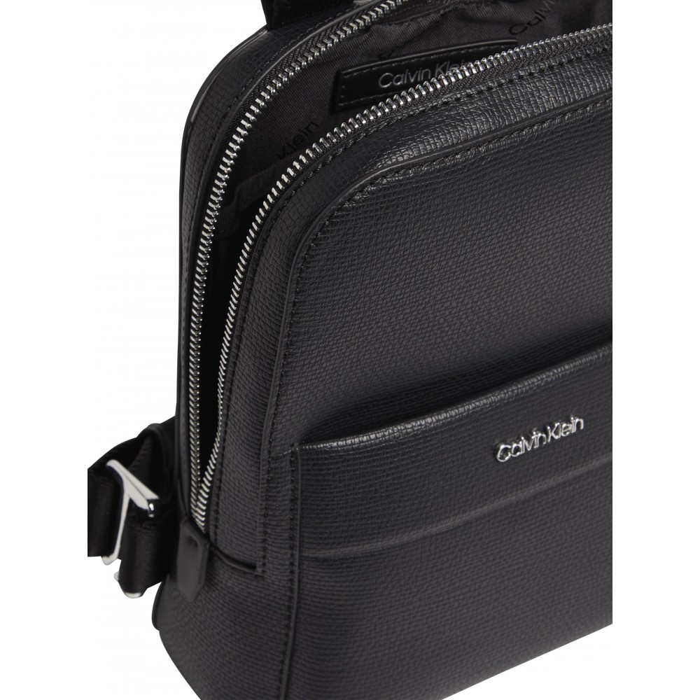 Ανδρικό Τσαντάκι Calvin klein Minimalism Sling Reporter K50K509555-BAX Μαύρο