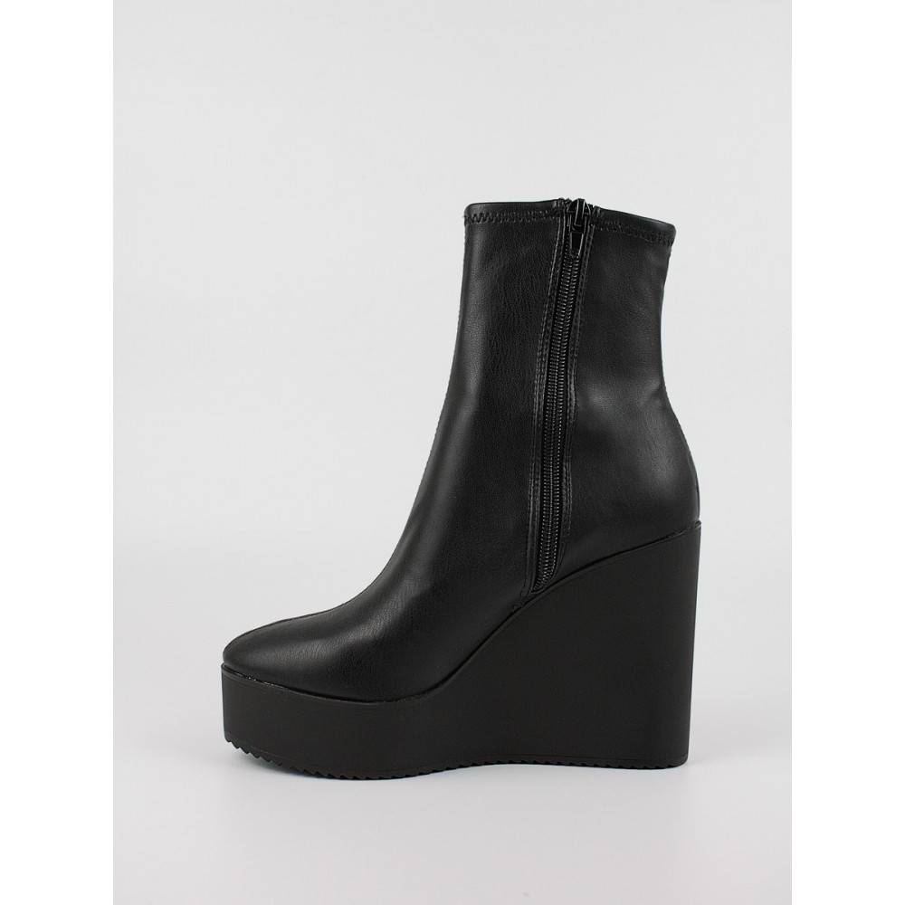 Γυναικείο Μποτάκι Steve Madden Jassy SM11002158-02002-001 Μαύρο Γυναικείο Μποτάκι Steve Madden Jassy SM11002158-02002-001 Μαύρο