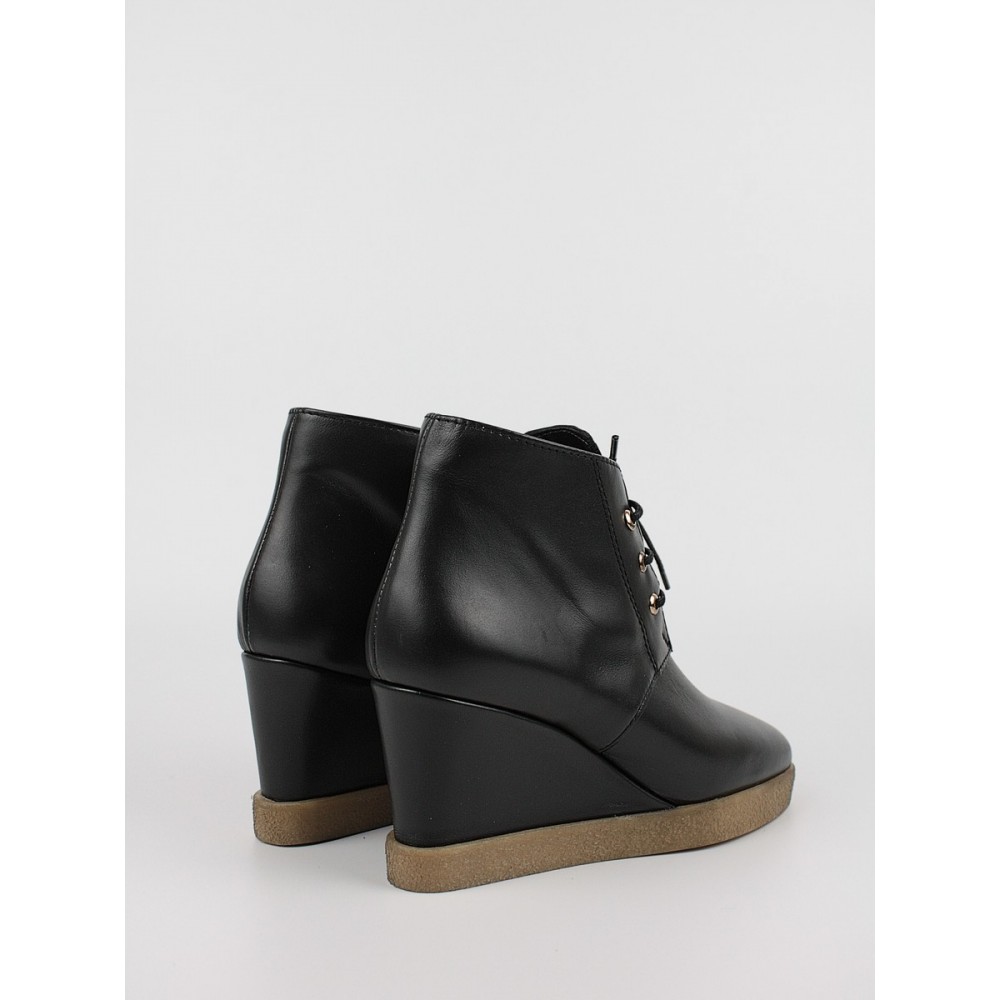 Women Bootie Wall Street 156-22959-99 Black