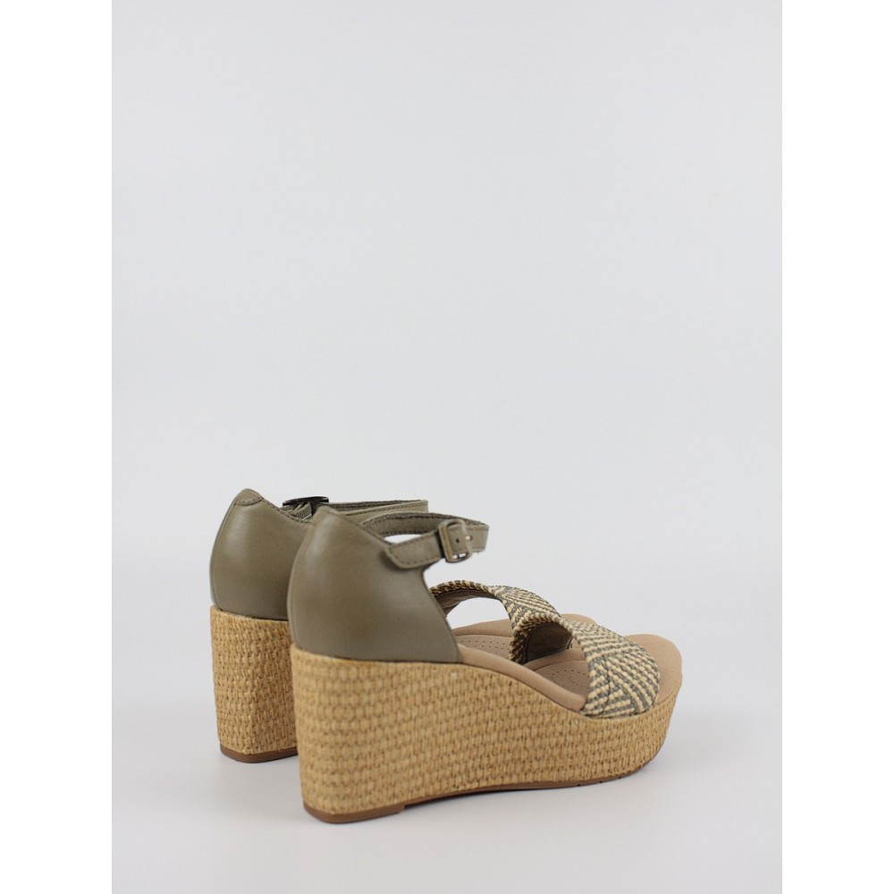 Women Platform Clarks Rose Easy 26171323 Olive