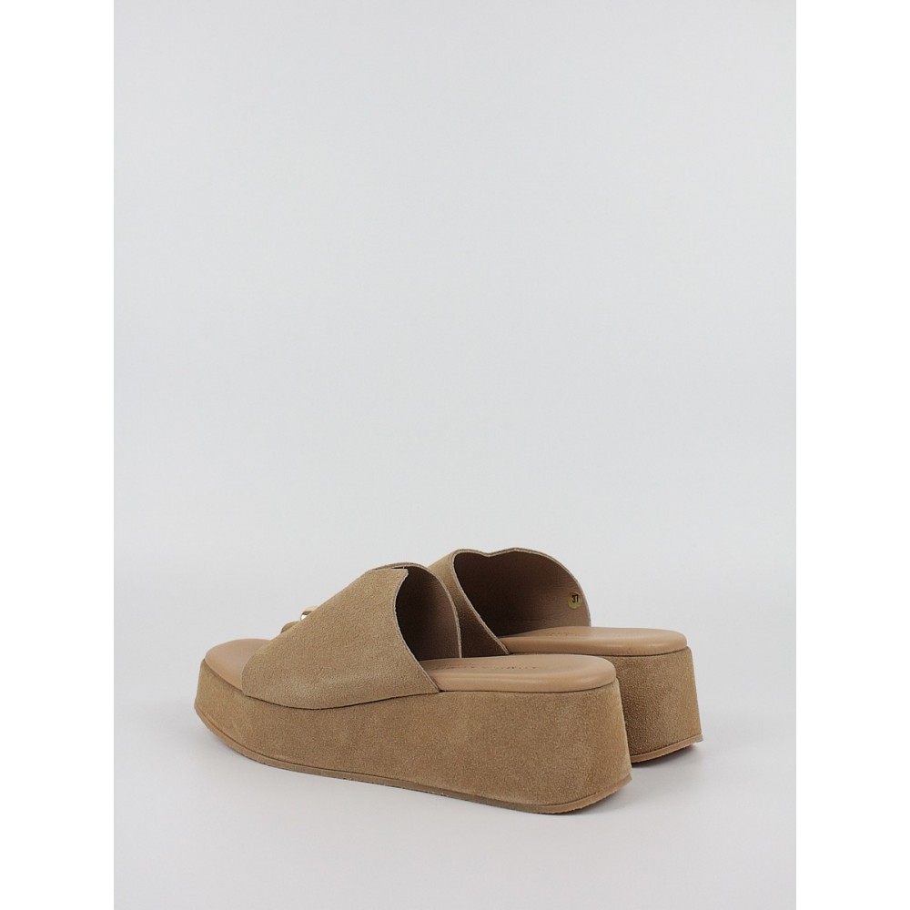 Women's Platform Komis-Komis A79 Camel