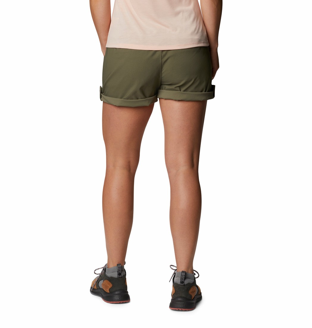 Women's Columbia Firwood Camp™ II Short 1885313-397 Stone Green