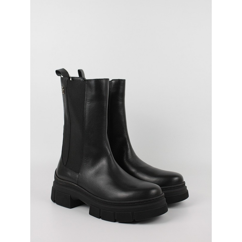 Women Boots Tommy Hilfiger Essential Leather Chelsea Boot FW0FW07490-BDS Black