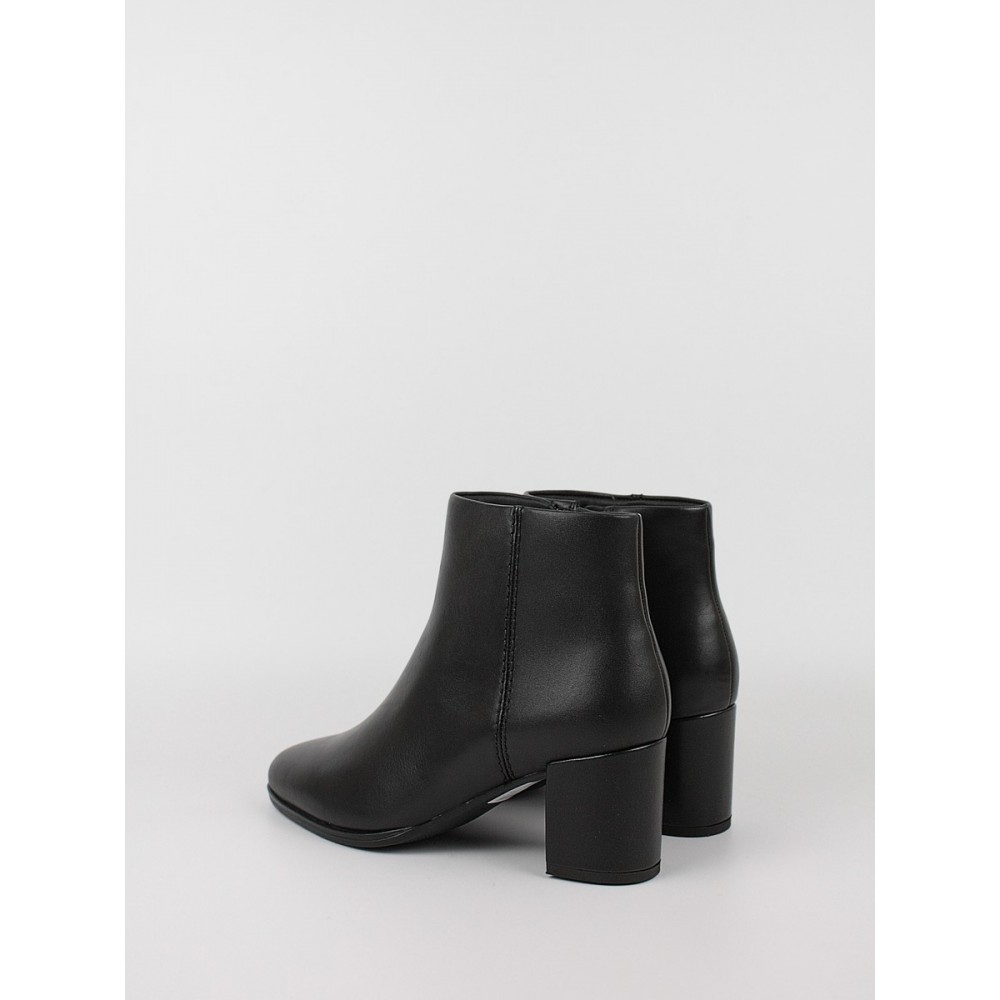 Women Bootie Clarks Freva55 Zip 26174797 Black