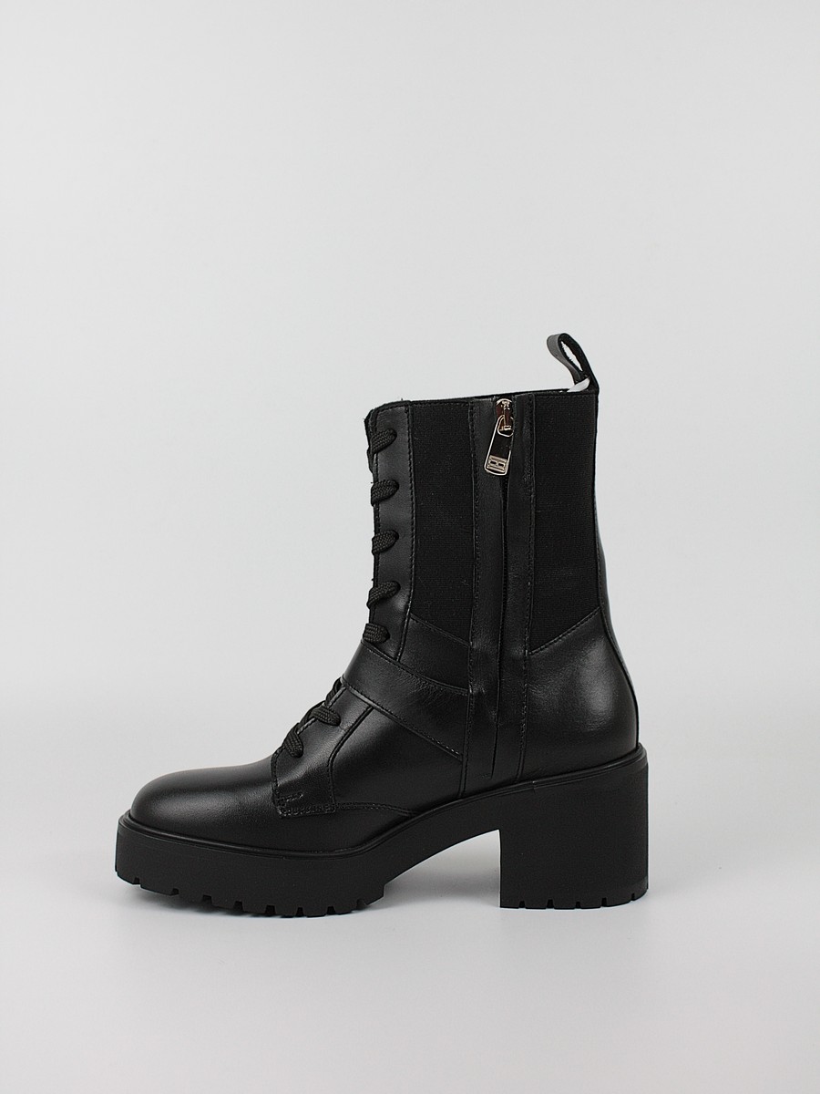 Γυναικεία Μποτάκι Tommy Hilfiger Tommy Belt Leather Boot FW0FW07526-BDS Μαύρο