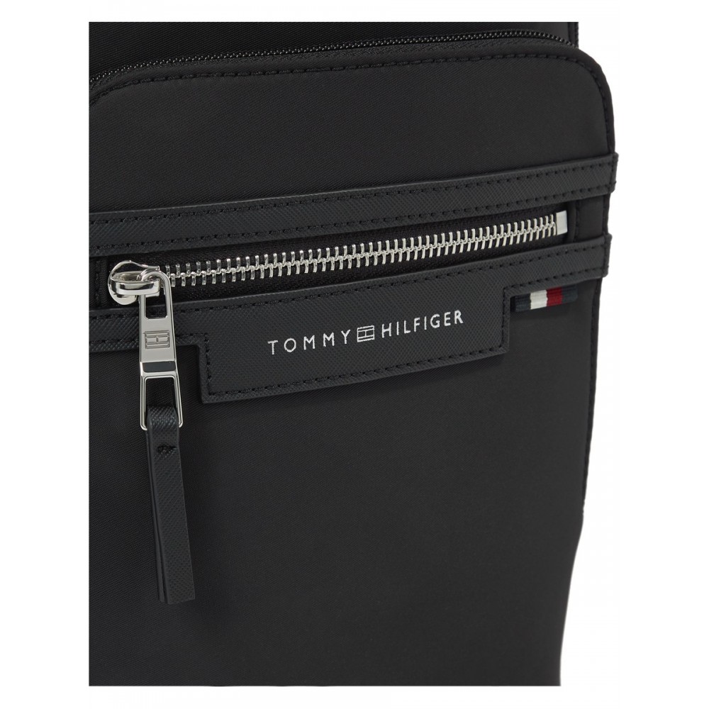 Ανδρικό Τσαντάκι Χιαστή Tommy Hilfiger Th Urban Nylon Sling Bag AM0AM11799-BDS Μαύρη