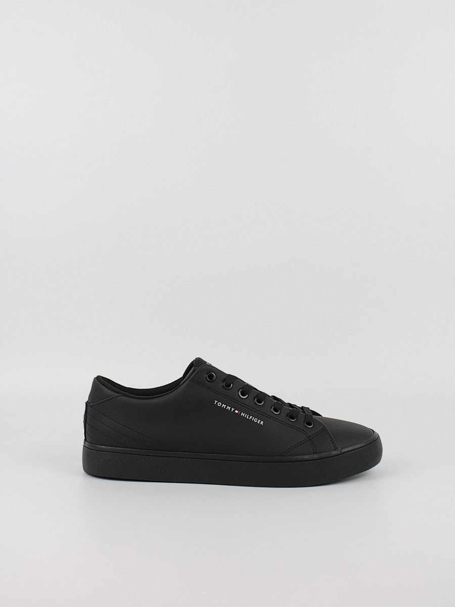 Ανδρικά Sneaker Tommy Hilfiger Th Hi Vulk Core Low Leather FM0FM05041-BDS Μαύρο
