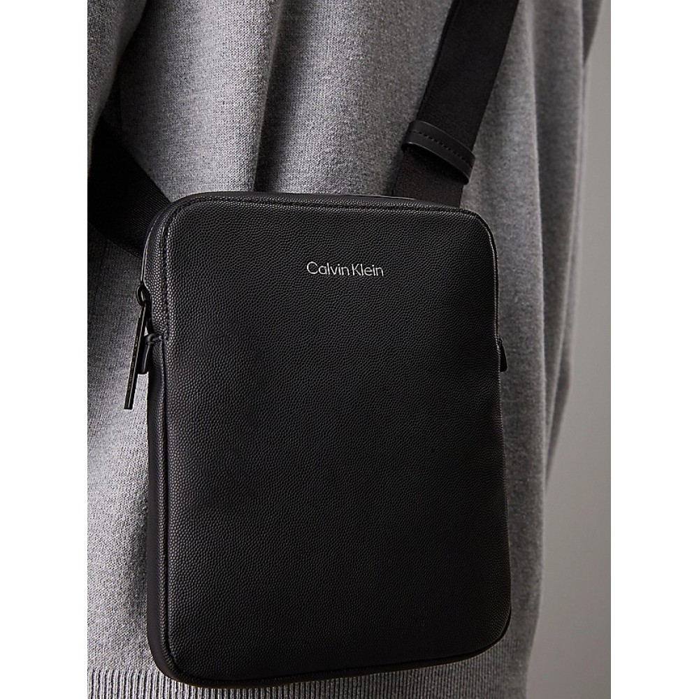 Men's Bag Calvin klein Ck Must Flatpack K50K512767-BEH Black