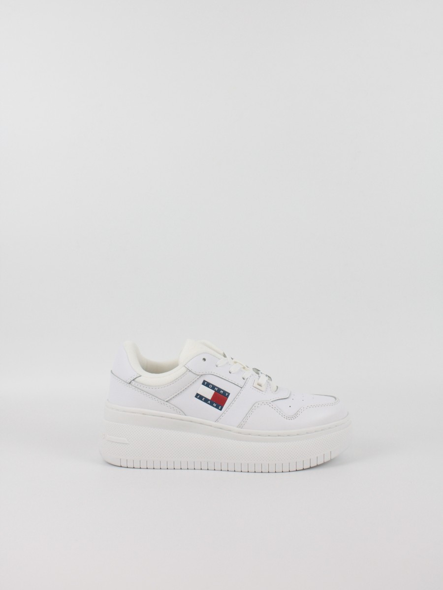 Γυναικεία Sneaker Tommy Hilfiger TjwRetro Basket Flatform Ess EN0EN02506-YBS Ασπρο