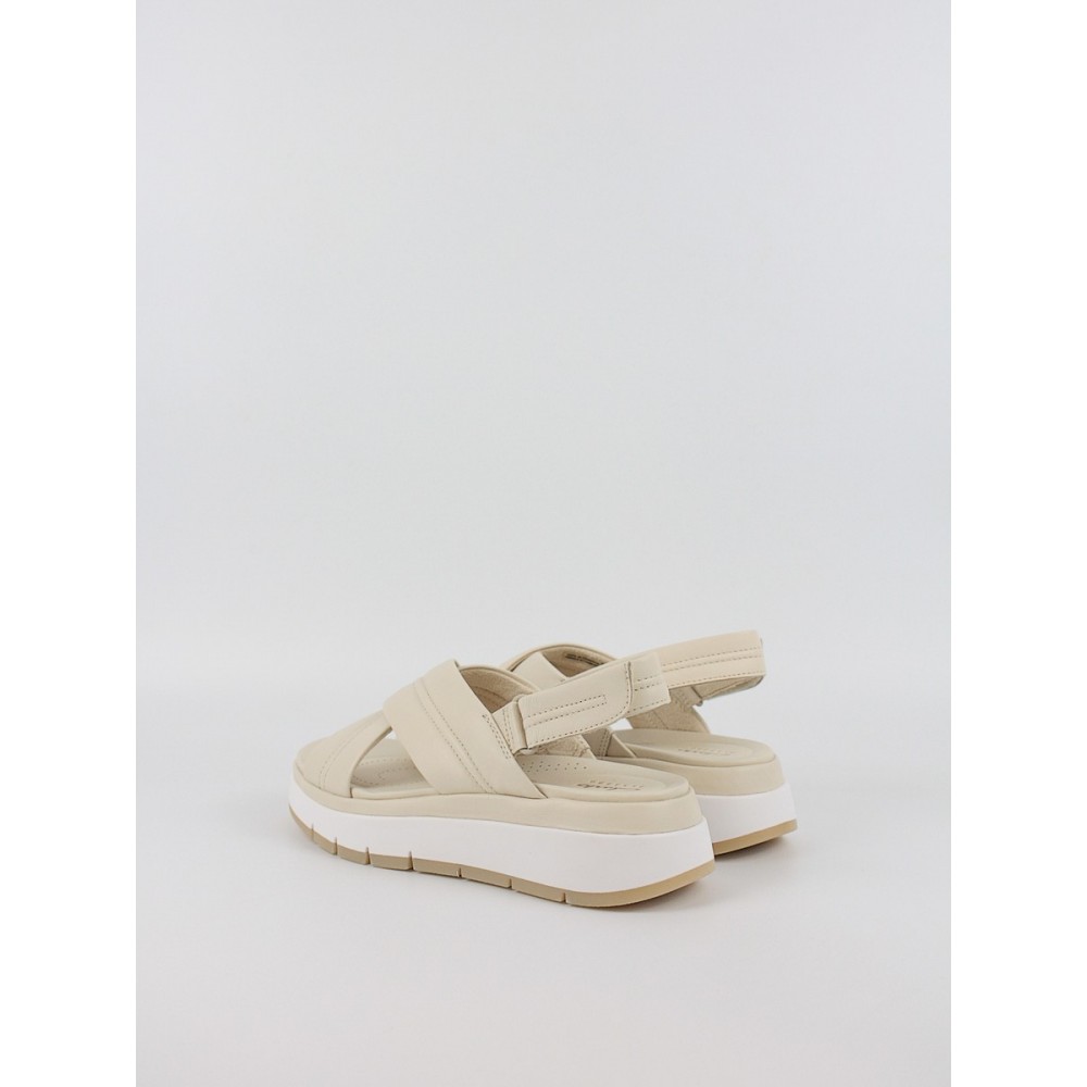 Γυναικεία Πλατφόρμα Clarks Tuscan Cross 26181470 Κρεμ