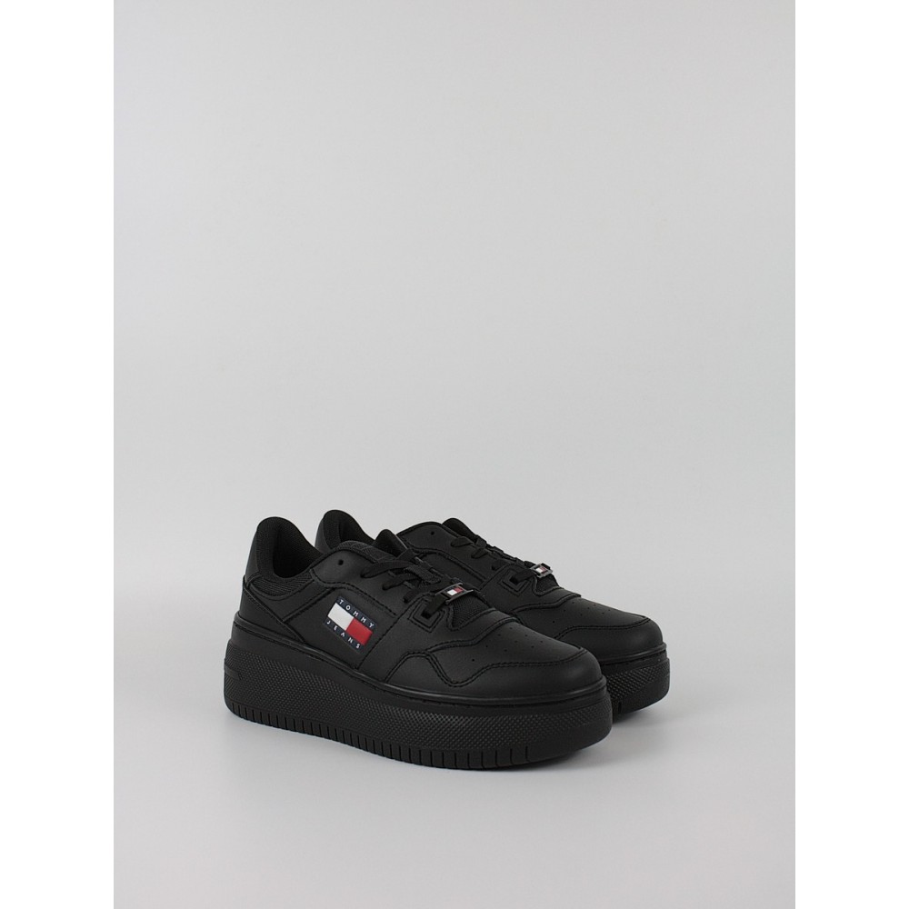 Γυναικεία Sneaker Tommy Hilfiger TjwRetro Basket Flatform Ess EN0EN02506-BDS Μαύρο Γυναικεία Sneaker Tommy Hilfiger TjwRetro Basket Flatform Ess EN0EN02506-BDS Μαύρο