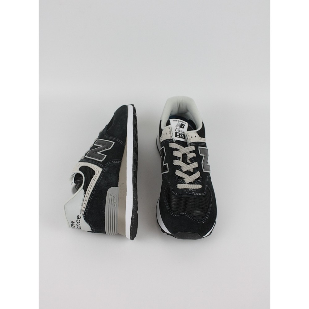 Ανδρικό Sneaker New Balance ML574EVB Μαύρο