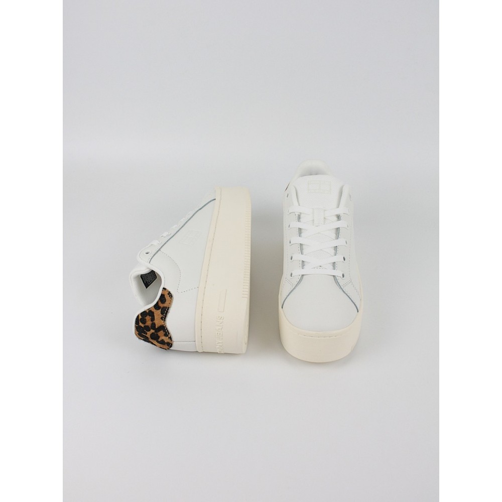 Γυναικεία Sneaker Tommy Hilfiger Tjw Flatform Leopard Sneaker EN0EN02930-0K7 Ασπρο