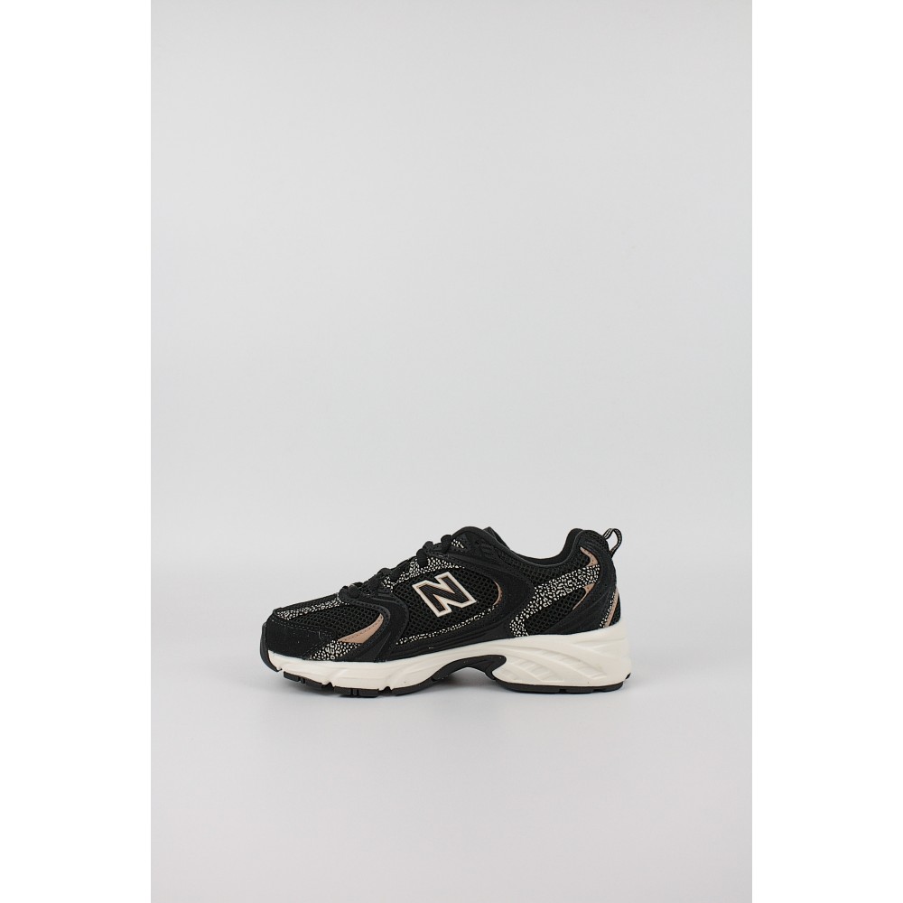 Women Sneaker New Balance U530CRB Black