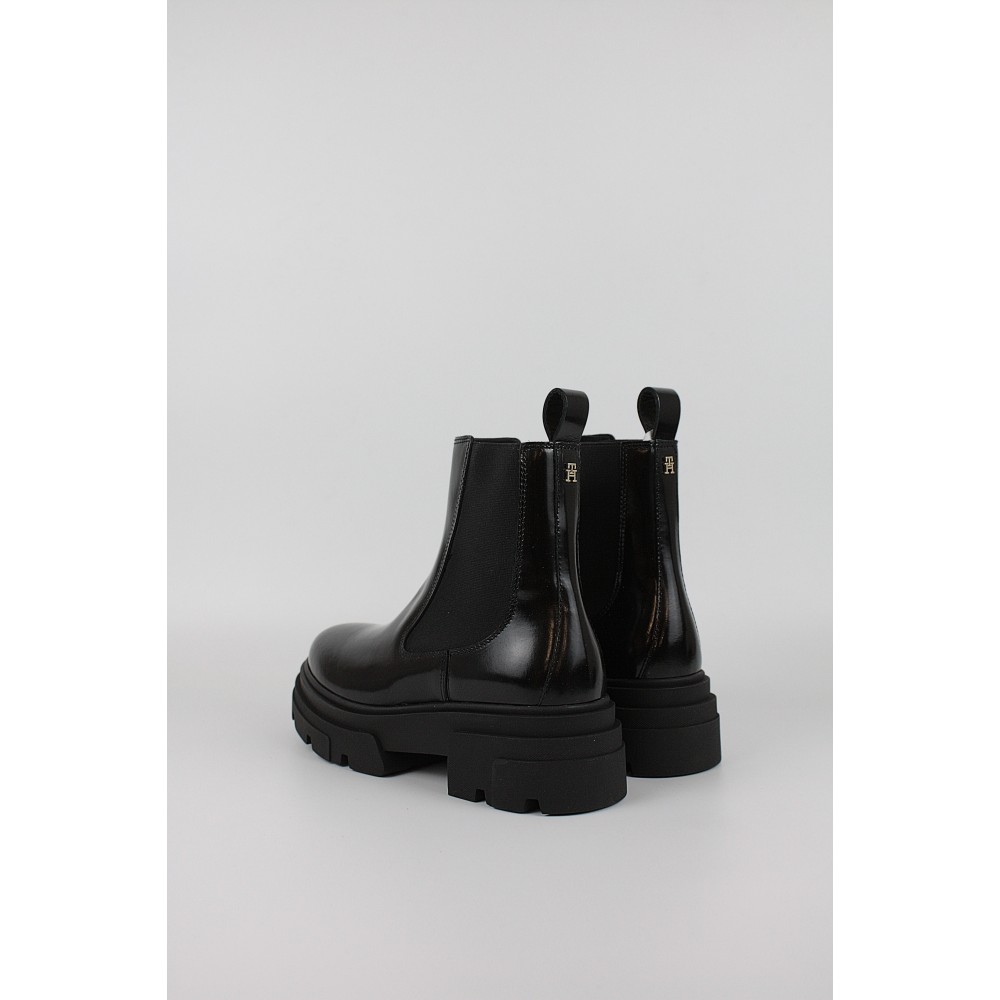 Women BootiesTommy Hilfiger Th Shiny Leather Chelsea FW0FW09042-BDS Black