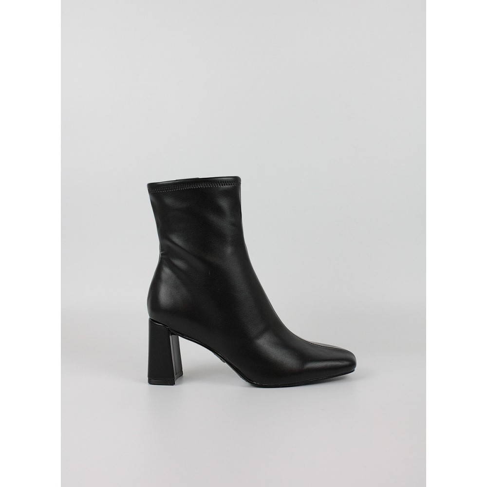 Γυναικεία Μποτάκι Steve Madden Hurst 02002 11003498-001 Black