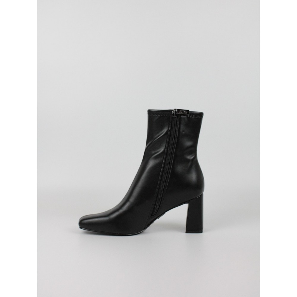 Γυναικεία Μποτάκι Steve Madden Hurst 02002 11003498-001 Black