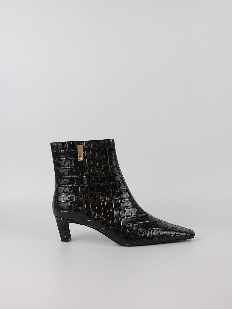 Women BootiesTommy Hilfiger Th Square Toe Croc Kitten Bootie FW0FW09162-BDS Black Women BootiesTommy Hilfiger Th Square Toe Croc Kitten Bootie FW0FW09162-BDS Black