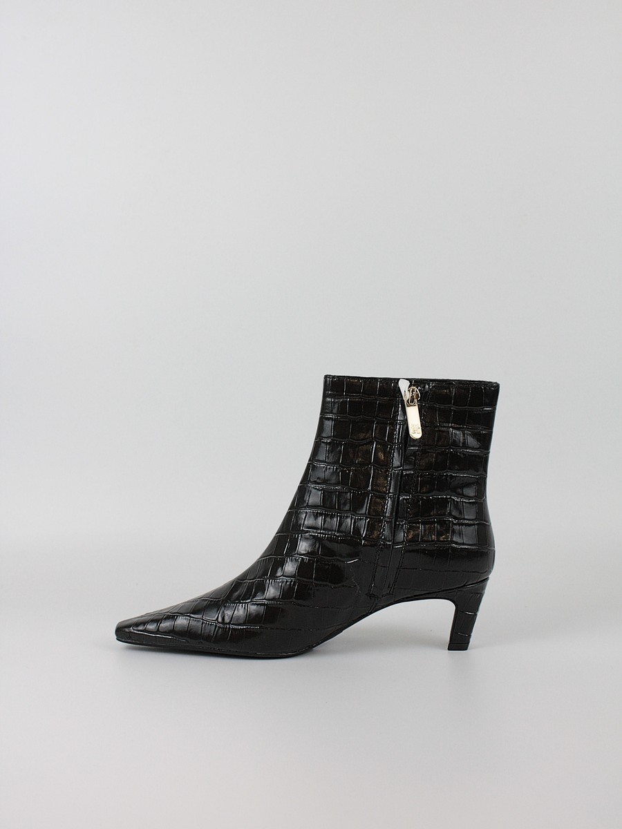 Women BootiesTommy Hilfiger Th Square Toe Croc Kitten Bootie FW0FW09162-BDS Black Women BootiesTommy Hilfiger Th Square Toe Croc Kitten Bootie FW0FW09162-BDS Black
