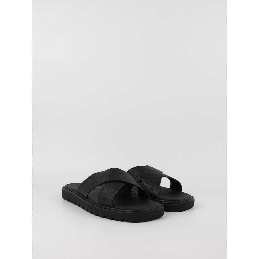 Ανδρική Σαγιονάρα Calvin Klein Sq Molded Sandal Xcross Lth HM0HM02235-0GJ Μαύρη