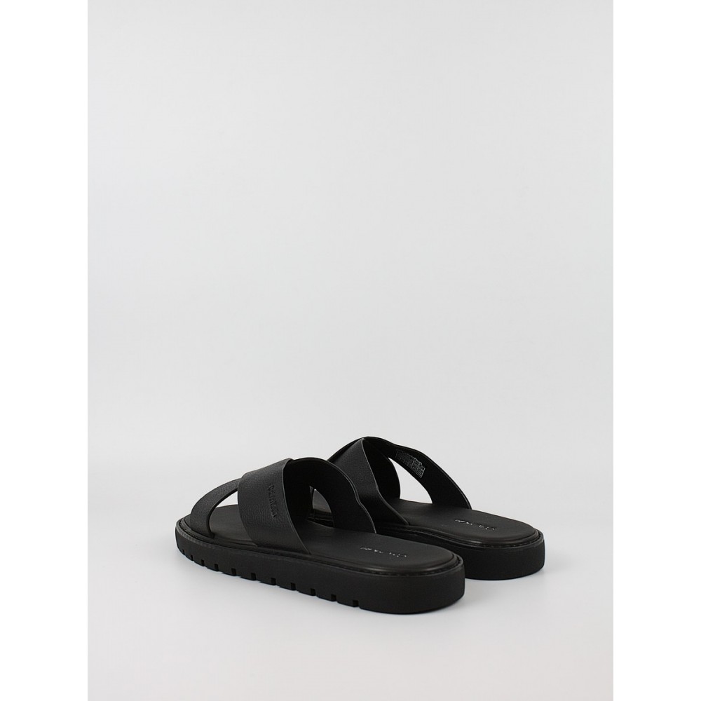 Ανδρική Σαγιονάρα Calvin Klein Sq Molded Sandal Xcross Lth HM0HM02235-0GJ Μαύρη
