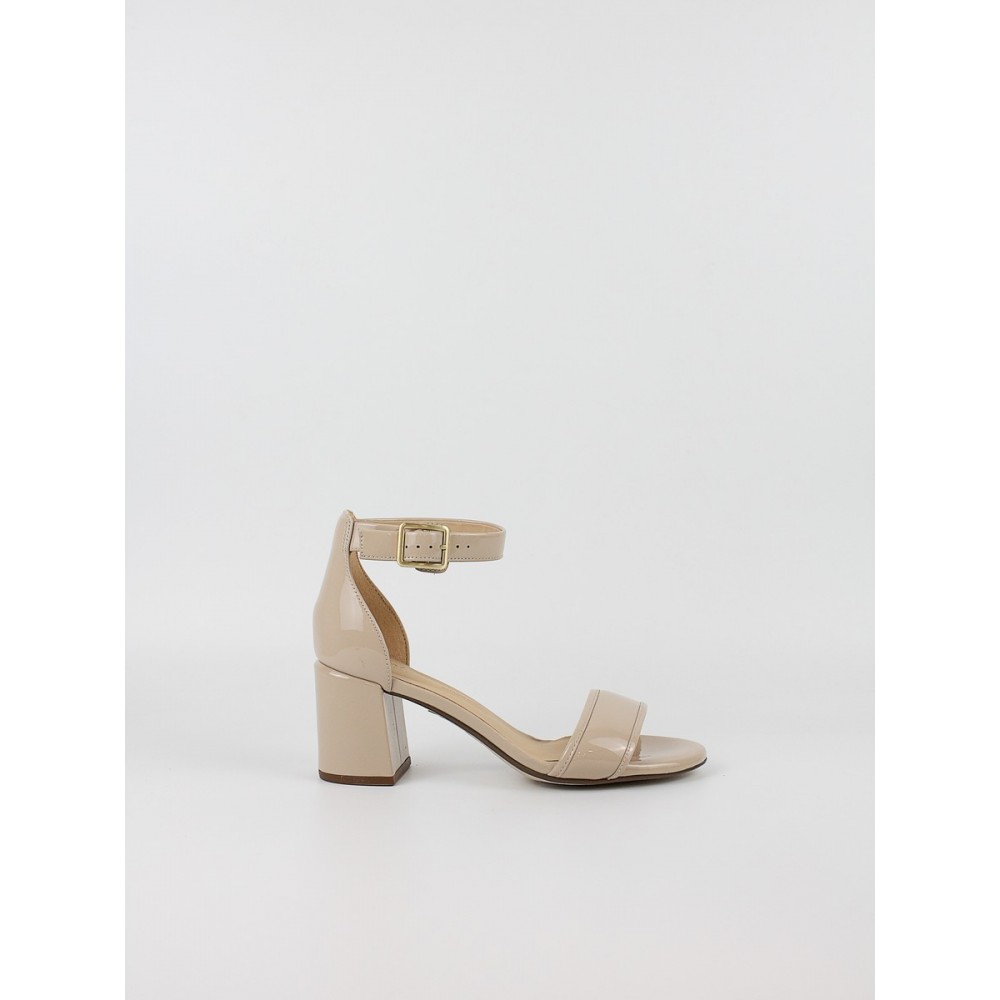 Γυναικείο Πέδιλο Clarks Ezoria Mae 26181299 Μπεζ