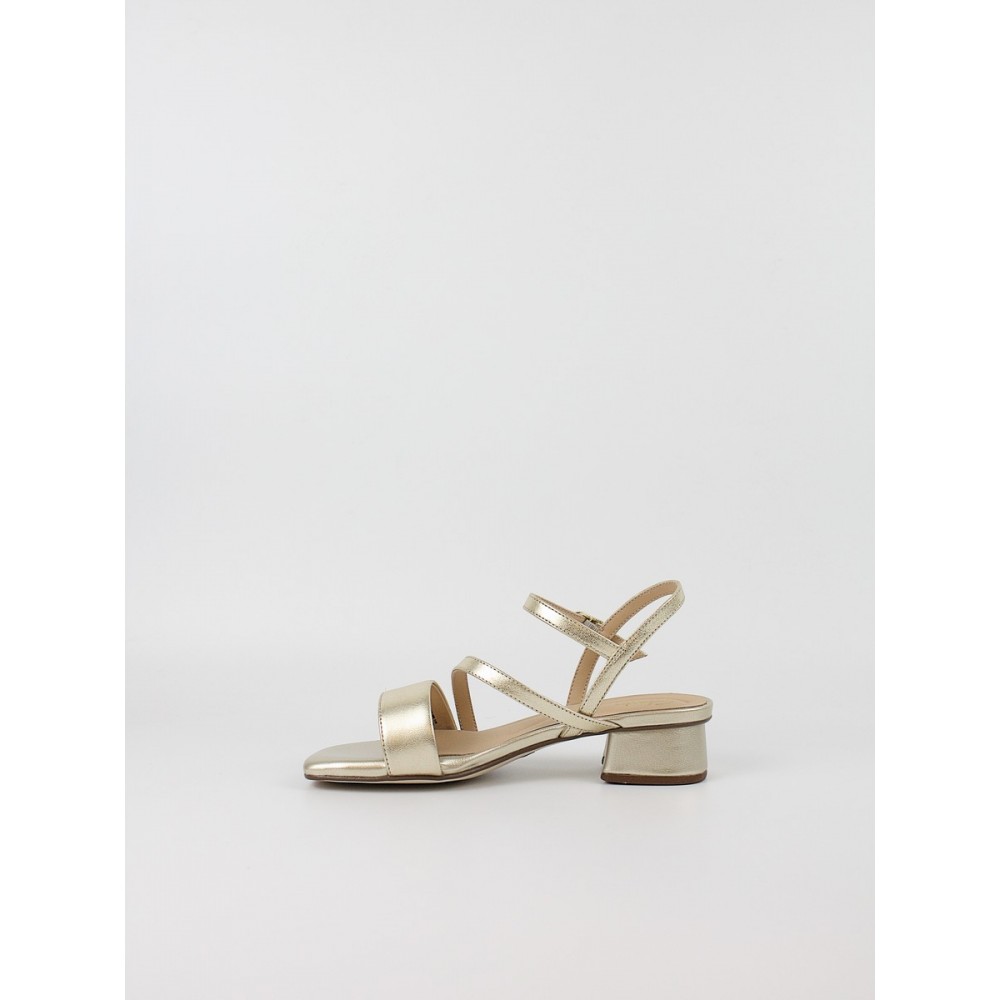 Γυναικείο Πέδιλο Clarks Serina35 Strap 26186120 Χρυσό