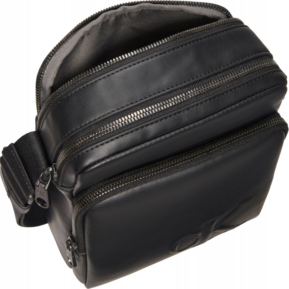 Ανδρικό Τσαντάκι Calvin klein Bold Ck Pocket Reporter LV04D3368G-UB1 Μαύρο