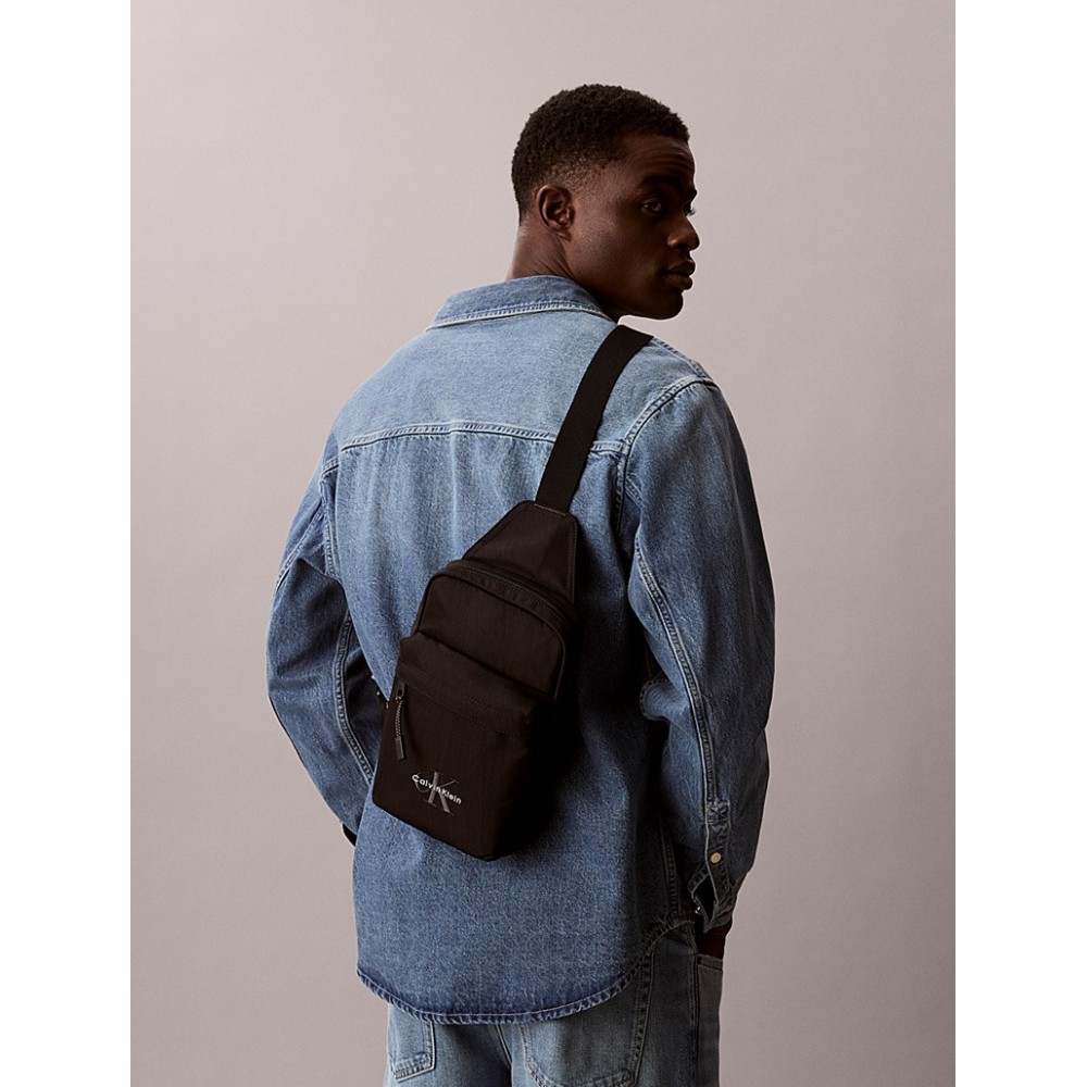 Ανδρικό Τσαντάκι Calvin klein Bold Sling LV04D3380G-UB1 Μαύρο