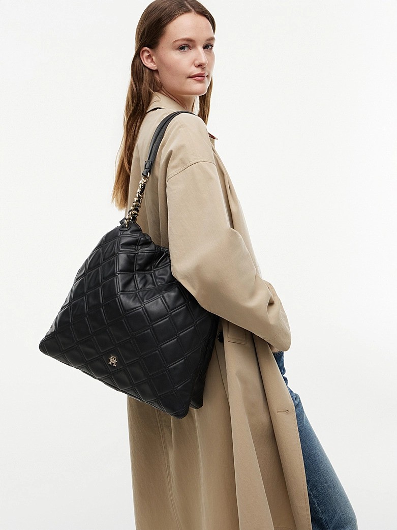 Γυναικεία Τσάντα Tommy Hilfiger Th Feminne Tote AW0AW18719-BDS Μαύρη