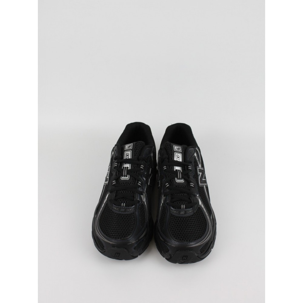 Ανδρικά Sneaker New Balance U740BM2 Μαύρο